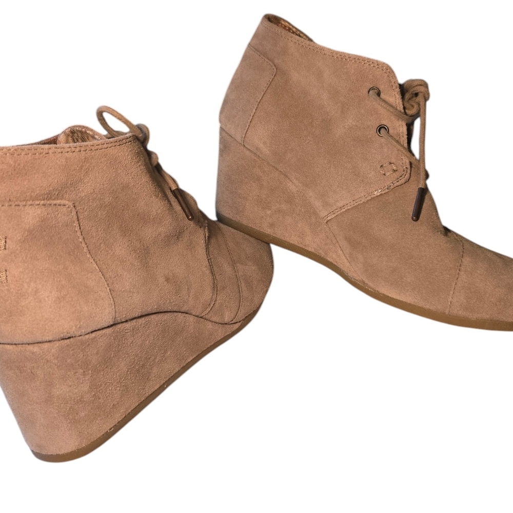 Toms Suede Wedge Ankle Boots - Picture 2 of 7